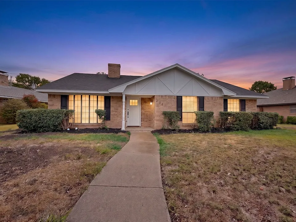 204 Randy Lee Ln