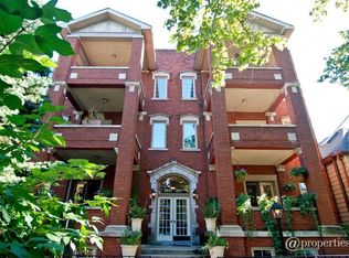 3825 N Kenmore Ave, Chicago, IL 60613