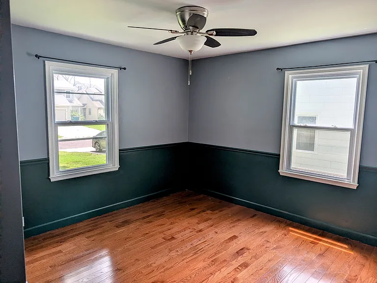 5800 Floyd St — Photo 11