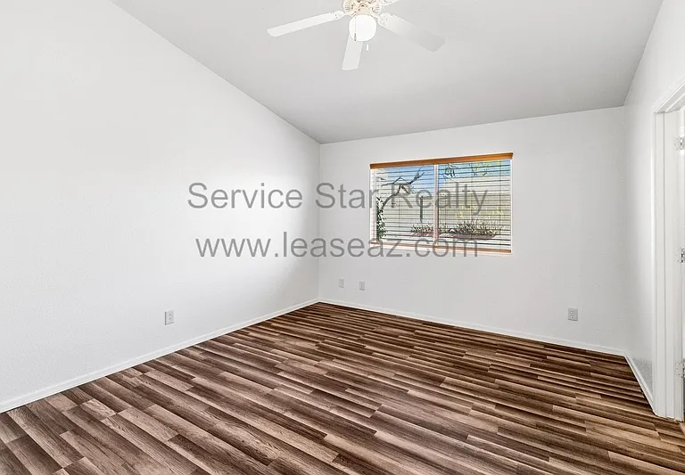 8656 E Crescent Ave — Photo 19