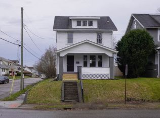 2724 11th St SW, Canton, OH 44710