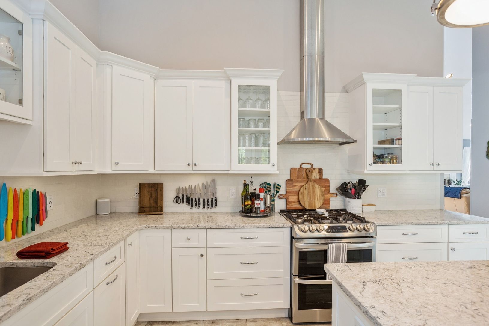  Kitchen Work Space