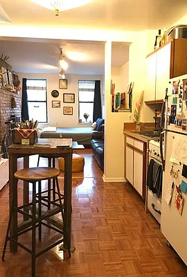 Rented by Giladi Realty | media 10