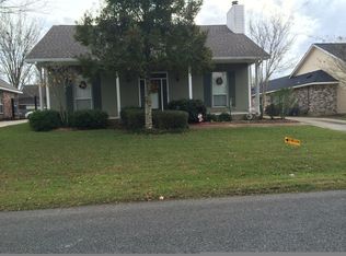 18477 Lake Camellia Ave, Baton Rouge, LA 70817