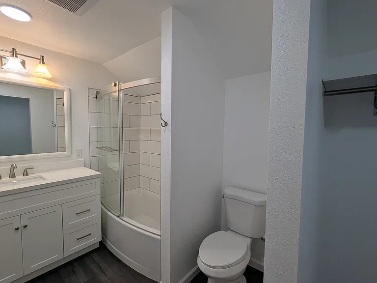 1210 Madison St — Photo 81