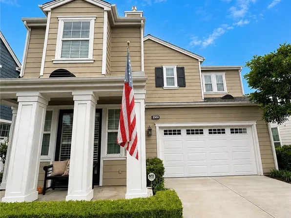 2309 Half Moon Ln, Costa Mesa, CA 92627