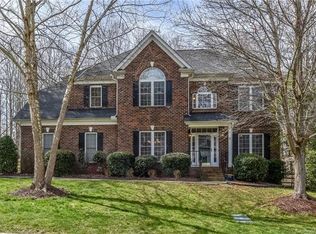 2627 Olympus Dr, Charlotte, NC 28214