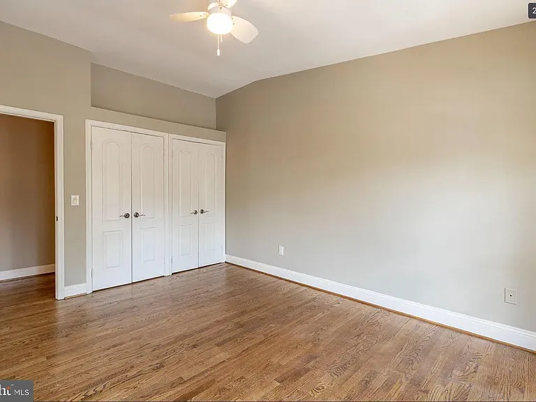3906 Valley Ridge Dr — Photo 27