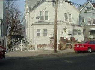 2527 Poplar St, Bronx, NY 10461