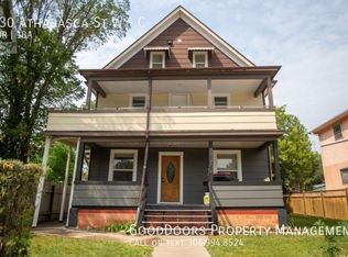 630 Athabasca St W #C, Moose Jaw, SK S6H2C8