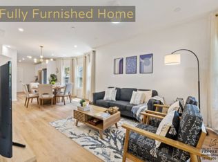 1028 S Humphrey Ave, Oak Park, IL 60304
