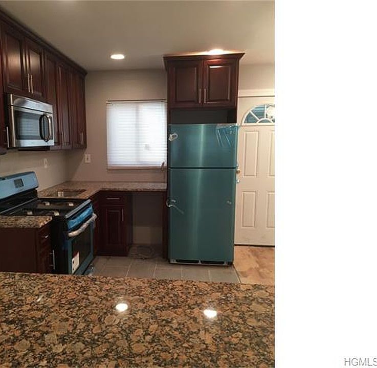1st image of 2923R Hearing Ave Bronx