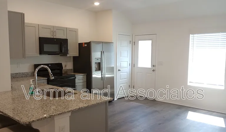 6604 SW Devotion Ave — Photo 18