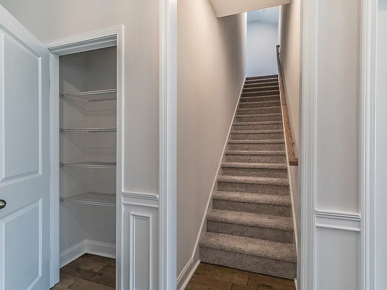 327 Fort Sullivan Dr — Photo 22
