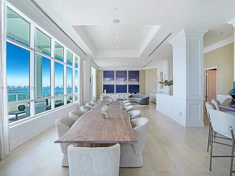 4401 Collins Ave #PH SOUTH — Photo 24