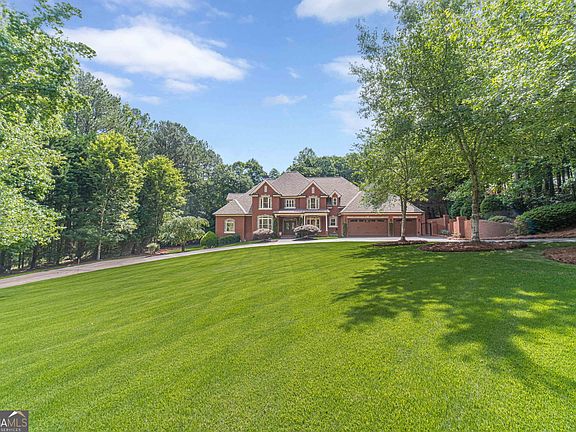 4th image of 2431 Rabbit Farm Cir