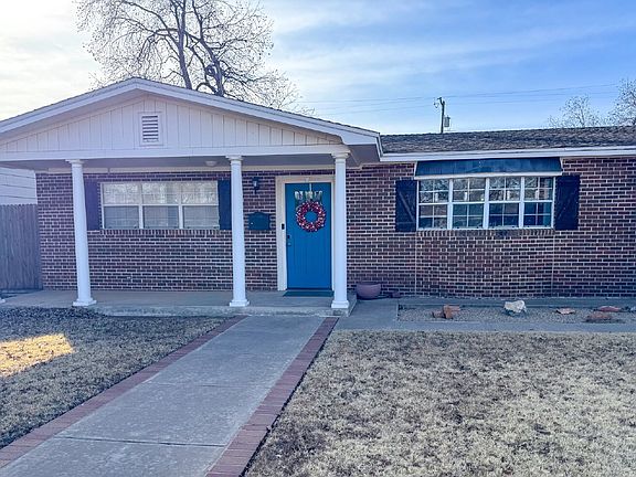 2nd image of 3111 43rd St