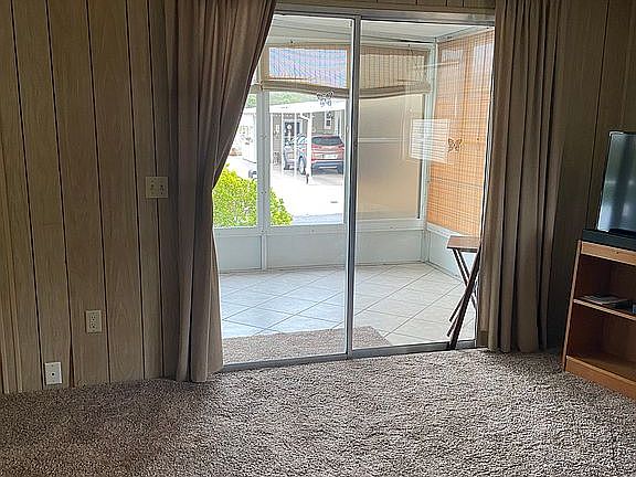 5th image of 871 Baveno Dr