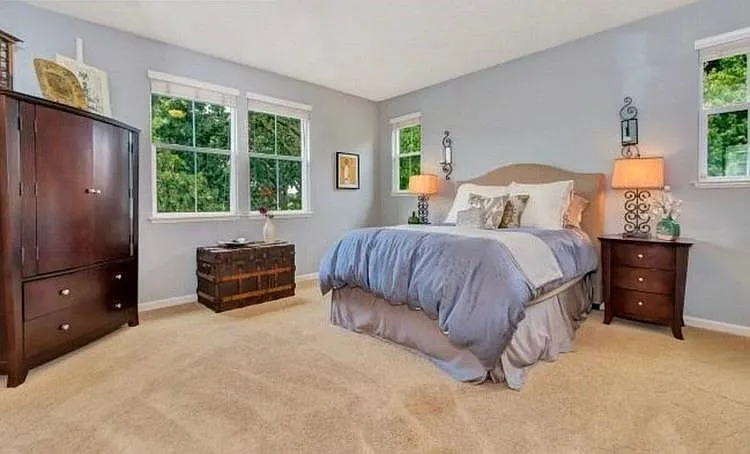 1656 Oak Park Blvd — Photo 2