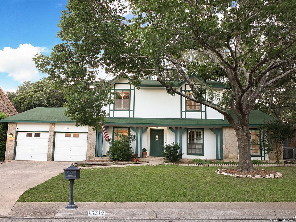 1st image of 15319 Pebble Path