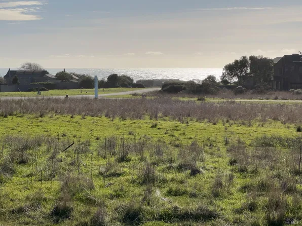 39390 Leeward Road, The Sea Ranch, CA 95497