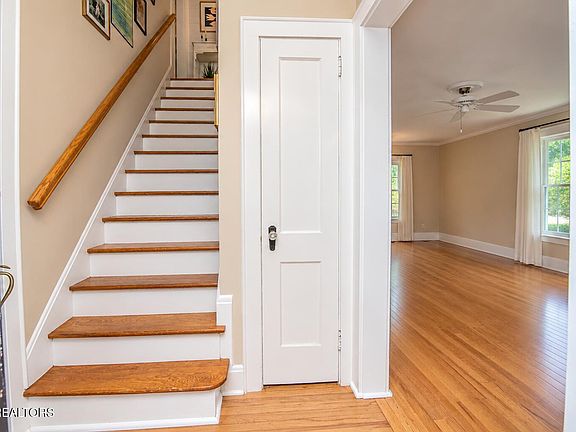 3rd image of 6809 Nubbin Ridge Dr