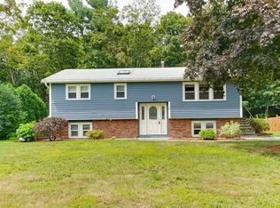 16 Rolling Ln, Hudson, MA 01749