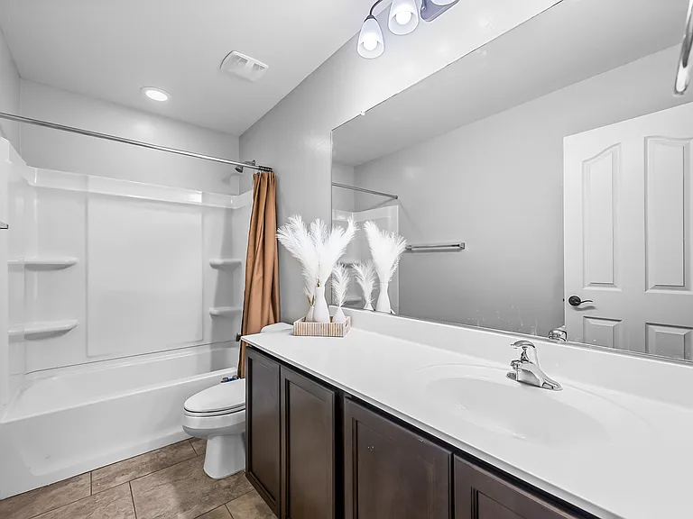 5032 S Curie Way — Photo 3