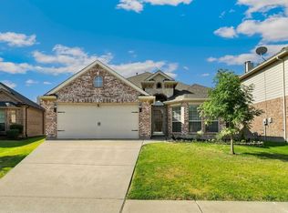 1312 Soaptree Ln, Fort Worth, TX 76177