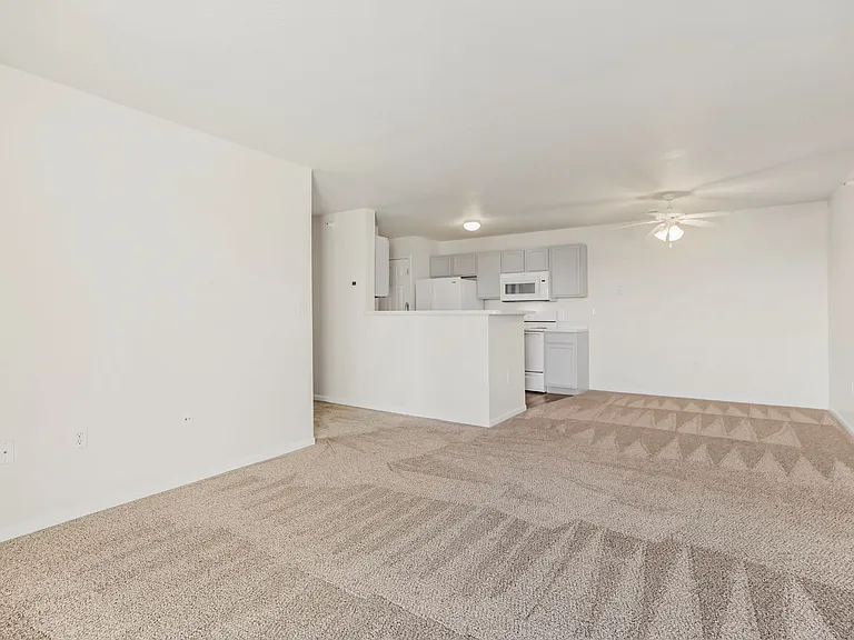 Three Bedroom - 3 Bed / 2 Bath - 1,326 Sq.Ft.