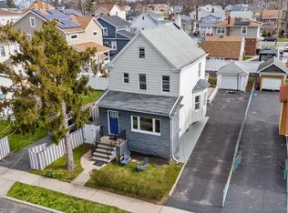 409 3rd Ave, Lyndhurst, NJ 07071