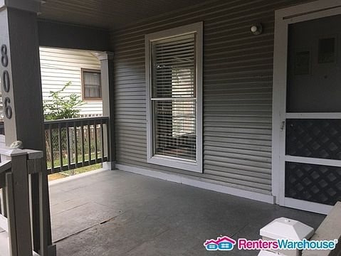 2nd image of 806 Saldana St