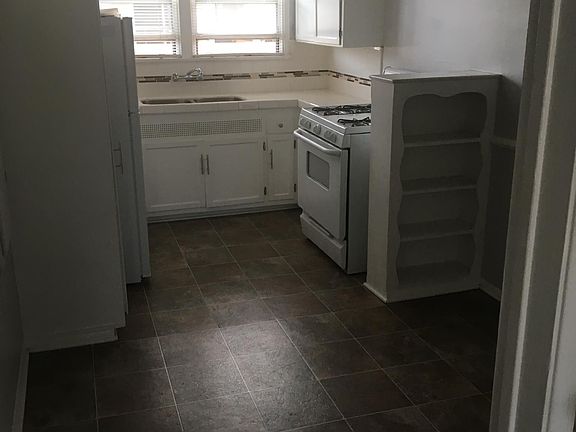 4th image of 522 N Normandie Ave APT 3