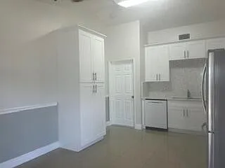 18970 Cloud Lake Cir — Photo 5