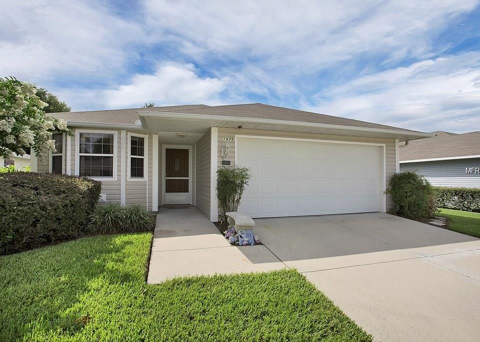1st image of 1975 Golden Palm Cir