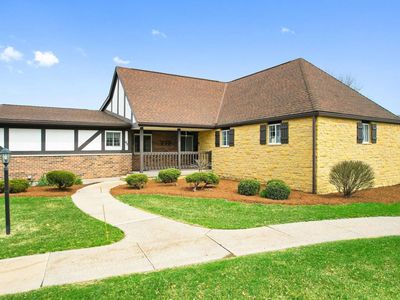 45 Golf Parkway, Madison, WI, 53704