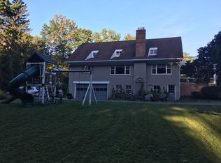 60 Jackson Dr, Lancaster, PA