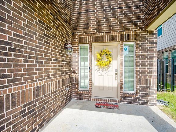4th image of 13018 Leisure Cove Dr