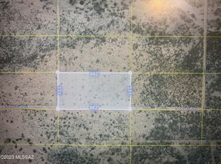 S Hummer Rd #71, Pearce, AZ 85625