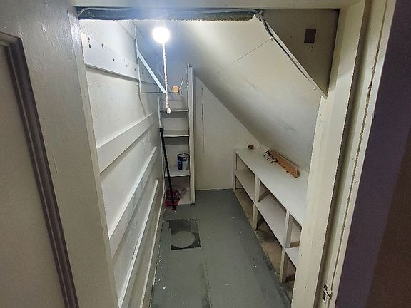 3rd image of 5700 Northwest Dr Unit 2