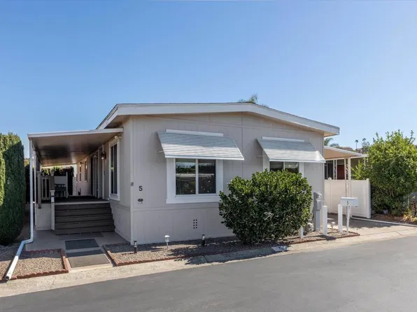 1010 E Bobier Dr Space 5, Vista, CA 92084