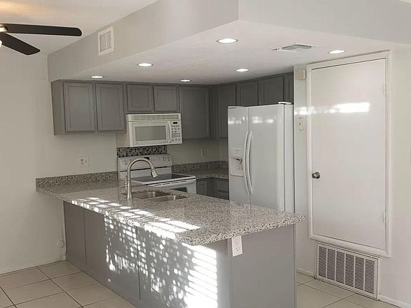 5th image of 18811 N 19th Ave APT 1023