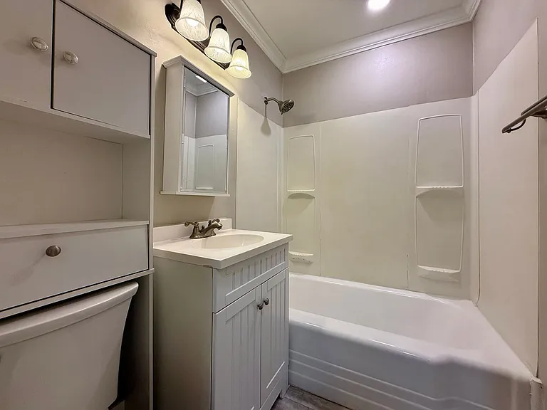 633 N Atherton St — Photo 7