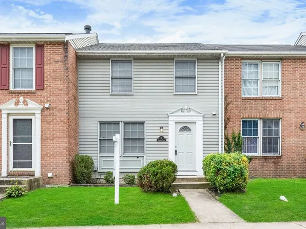 3 Ramsgate Ct, Baltimore, MD 21227