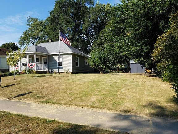 3rd image of 1339 Diamond Ave NE