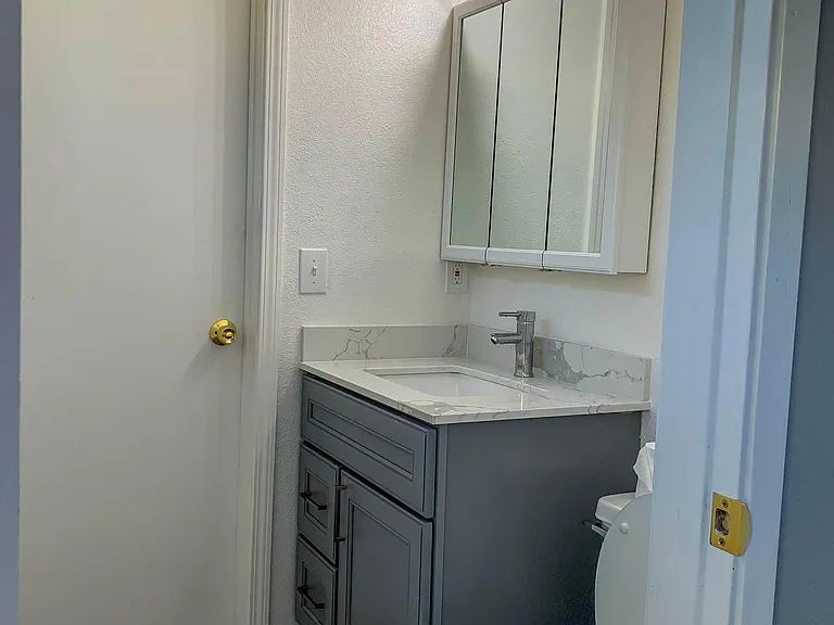 112 Kathy Ellen Dr #2 — Photo 7