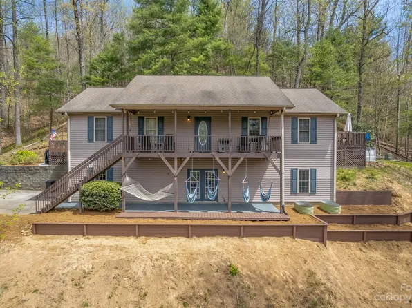 1251 Terrys Creek Rd, Zirconia, NC 28790