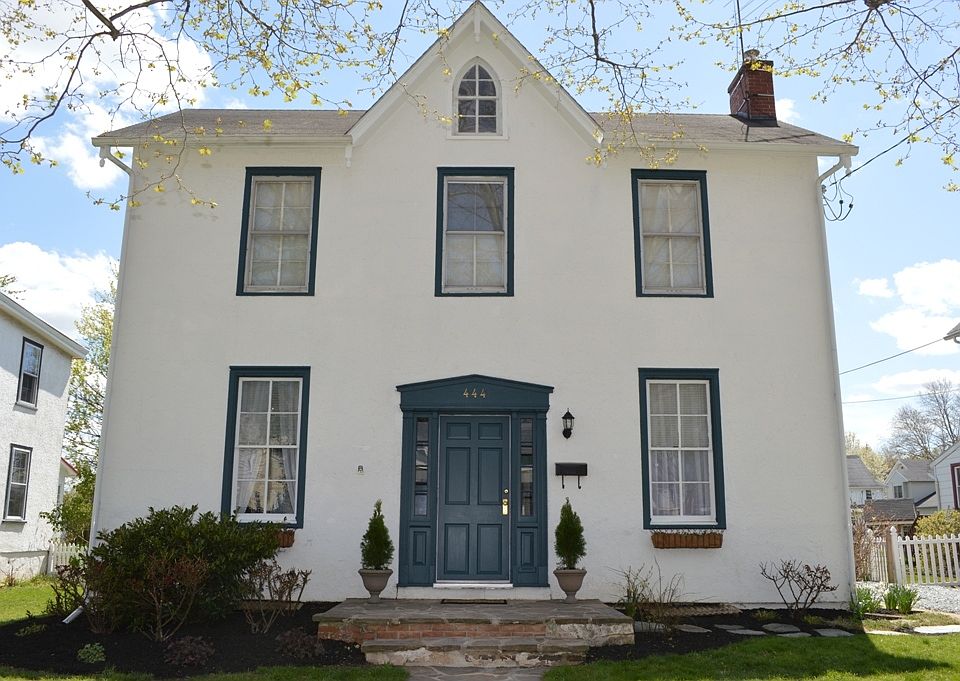 1st image of 444 Broad St