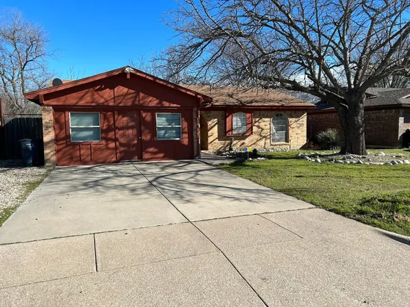 4829 Borden Dr, Fort Worth, TX 76116