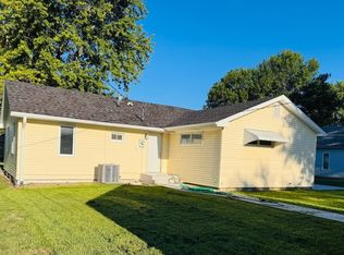 409 Silver St, Oxford, NE 68967